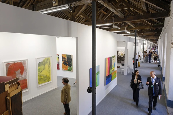 click to enlarge- double click to reduce 84 galleries at ARCOlisboa 2024 - May 23 > 26, 2024 @feriaarco