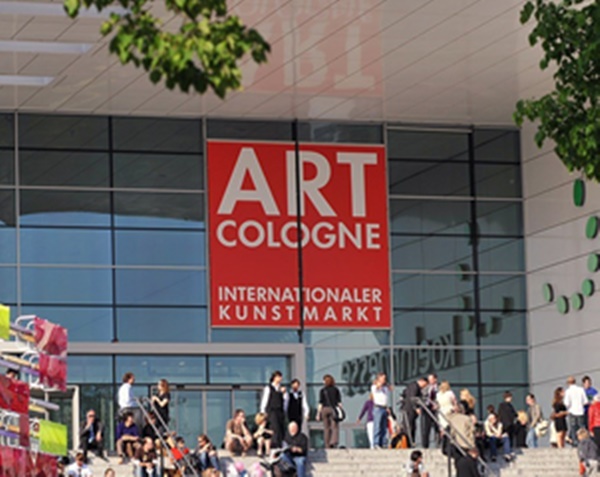 click to enlarge- double click to reduce 166 galleries at Art Cologne 2024, Cologne GERMANY - 7 > 10 November, 2024 @artcologne_km.