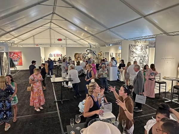 573 artists at HAMPTONS ART FAIR 2024 - July 11 > 14, 2024 @arthamptonsfair